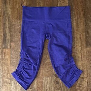[Lululemon] Awakening Crop Leggings